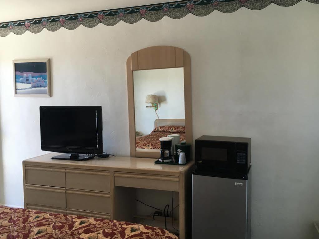Ramblin Rose Motel Kingman Buitenkant foto