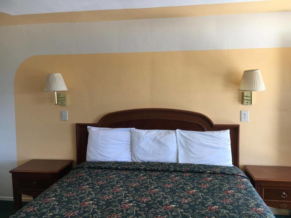 Ramblin Rose Motel Kingman Buitenkant foto